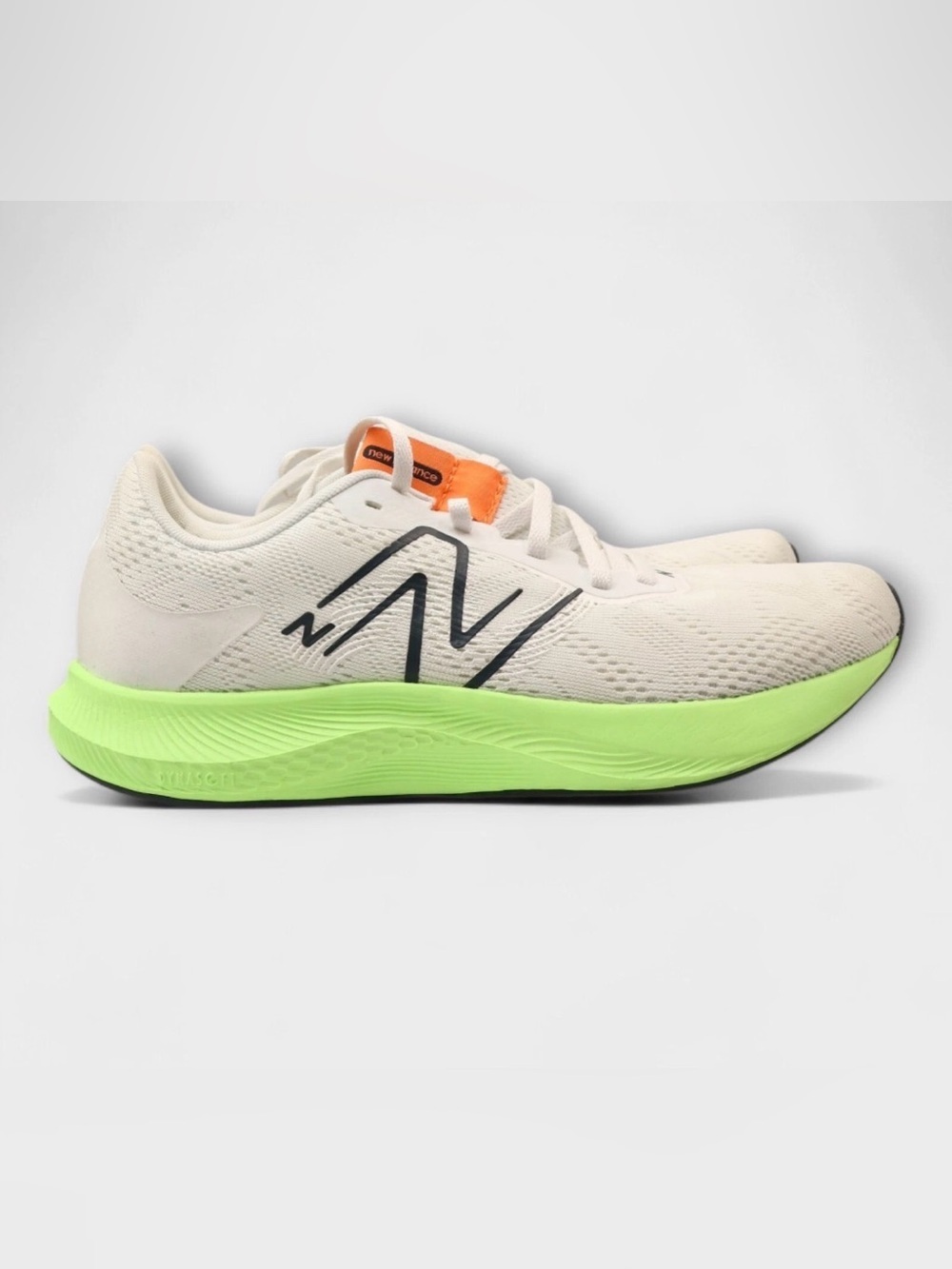 New Balance Dynasoft Pro Run V2 Lifestyle Shoes Sneakers Wmn 10.5 / Men 9